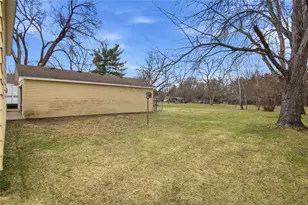 726 Herbert St, Chippewa Falls, WI 54729 - Photo 29