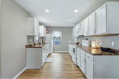 726 Herbert Street, Chippewa Falls, WI 54729 - Photo 7