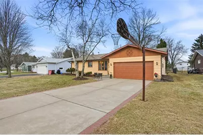 804 Roberts Street, Altoona, WI 54720 - Photo 3