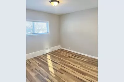 508 Ferry Street #1,2,3,4, Eau Claire, WI 54703 - Photo 9