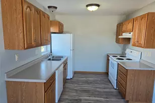 309-311 E Cowles Street, Alma Center, WI 54611 - Photo 5