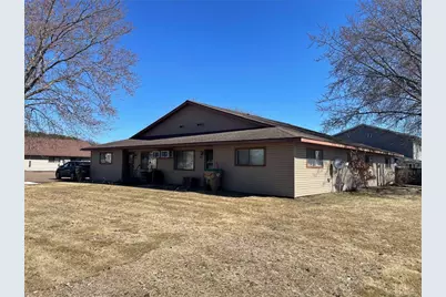801 &amp; 811 Whispering Pine Drive #801-817, Chippewa Falls, WI 54729 - Photo 5