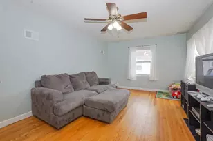 127 W Truman Ave, Eau Claire, WI 54701 - Photo 5