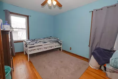 127 W Truman Avenue, Eau Claire, WI 54701 - Photo 7