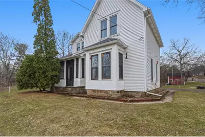 506 Pitt Street, Eau Claire, WI 54703 - Photo 1
