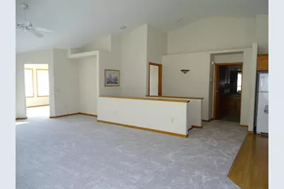 4525 E Hamilton Avenue #28, Eau Claire, WI 54701 - Photo 15