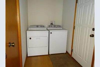 4525 E Hamilton Avenue #28, Eau Claire, WI 54701 - Photo 35