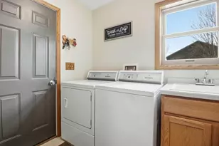 406 Thompson St, Bloomer, WI 54724 - Photo 23