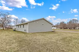 2100 W 26th Ave, Bloomer, WI 54724 - Photo 21