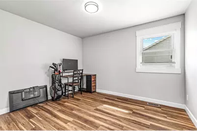 2100 W 26th Avenue, Bloomer, WI 54724 - Photo 17