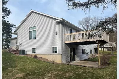 2913 Bethel Street, Eau Claire, WI 54703 - Photo 3