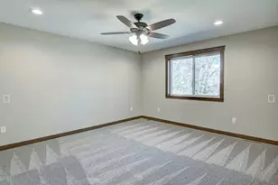 703 Sequoia Dr, Altoona, WI 54720 - Photo 9