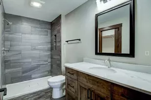 703 Sequoia Dr, Altoona, WI 54720 - Photo 13