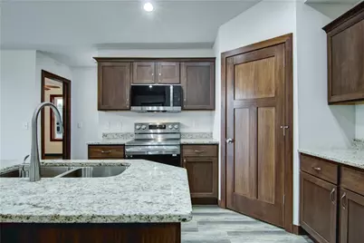 151 Fairview Court, Menomonie, WI 54751 - Photo 9