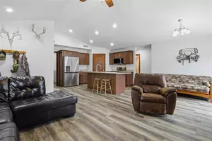 151 Fairview Ct, Menomonie, WI 54751 - Photo 13