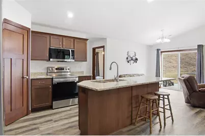 151 Fairview Court, Menomonie, WI 54751 - Photo 7