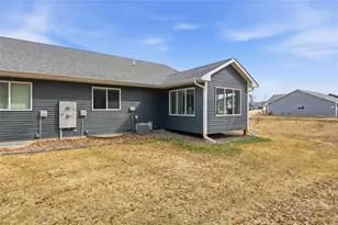 4974 Field Crest Ln, Eau Claire, WI 54701 - Photo 29