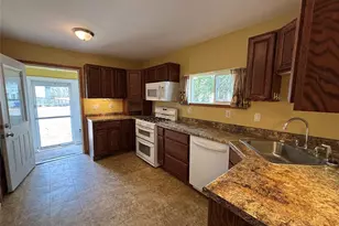 203 S 9th St, Cameron, WI 54822 - Photo 7