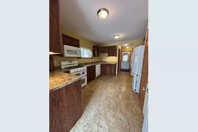 203 S 9th Street, Cameron, WI 54822 - Photo 5