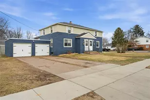 2006/2008 Keith Street #6 &amp #8, Eau Claire, WI 54701 - Photo 3