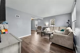 2006/2008 Keith Street #6 &amp #8, Eau Claire, WI 54701 - Photo 5