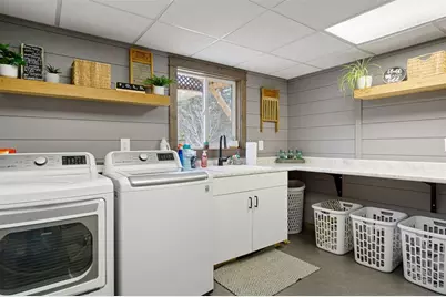 E4085 Woodfield Road, Eau Claire, WI 54701 - Photo 9