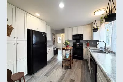 516 W Messenger Street, Rice Lake, WI 54868 - Photo 7