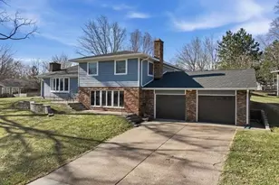 3503 W Country Club Ln, Altoona, WI 54720 - Photo 7