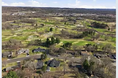 3503 W Country Club Lane, Altoona, WI 54720 - Photo 11