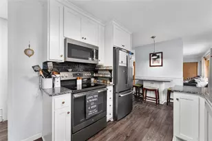 1720 South St, Eau Claire, WI 54701 - Photo 7