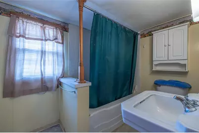 407 E 2nd Street, Ladysmith, WI 54848 - Photo 17