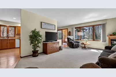 3065 Davis Drive, Eau Claire, WI 54701 - Photo 5