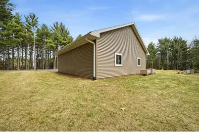 909 Thistle Lane, Eau Claire, WI 54703 - Photo 47