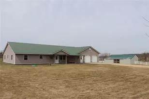 N34161 Glenville Ln, Blair, WI 54616 - Photo 7