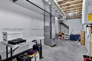 4642 S Oakwood Hills Pkwy, Eau Claire, WI 54701 - Photo 31