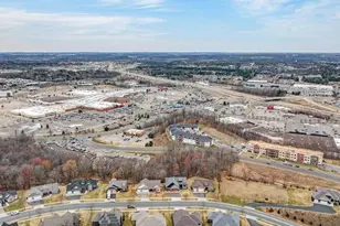 4642 S Oakwood Hills Pkwy, Eau Claire, WI 54701 - Photo 37