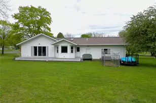 704 Phillips Ave, Ladysmith, WI 54848 - Photo 35