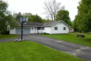704 Phillips Ave, Ladysmith, WI 54848 - Photo 31