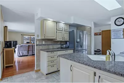 704 Phillips Avenue, Ladysmith, WI 54848 - Photo 9