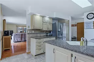 704 Phillips Ave, Ladysmith, WI 54848 - Photo 9