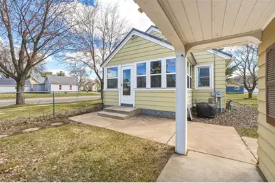 1104 Garfield Avenue, Altoona, WI 54720 - Photo 35