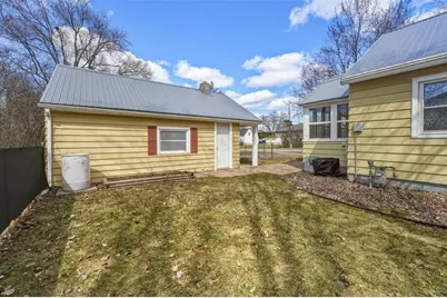 1104 Garfield Avenue, Altoona, WI 54720 - Photo 37