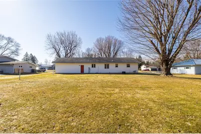 206 W Hickory St, Abbotsford, WI 54405 - Photo 3