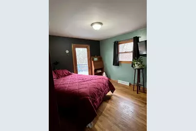 S9220 Hillview Road, Fall Creek, WI 54742 - Photo 11