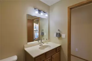 6323 17th Ave, Eau Claire, WI 54703 - Photo 23