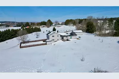 6323 17th Avenue, Eau Claire, WI 54703 - Photo 7