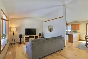 6323 17th Ave, Eau Claire, WI 54703 - Photo 11