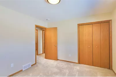 6323 17th Avenue, Eau Claire, WI 54703 - Photo 37