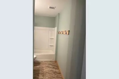 803 Fleming Avenue, Eau Claire, WI 54701 - Photo 5