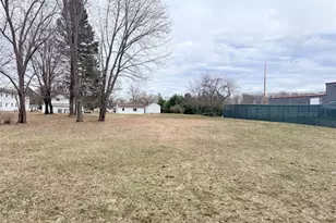 816 S Wisconsin Ave, Rice Lake, WI 54868 - Photo 25